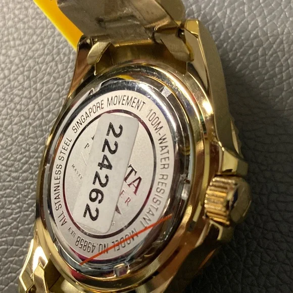 Invicta Pro Diver NY Yankees Edition Men's Watch - 43mm - Picture 6 of 7